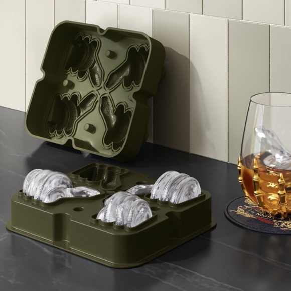 NEW Target Threshold 4-PackDrink Glasses, Skull & Snake Ice Mold Halloween Set - Picture 2 of 10